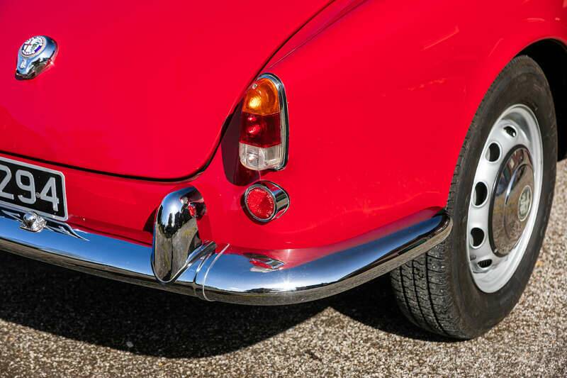 Image 42/46 of Alfa Romeo 2000 Spider (1960)
