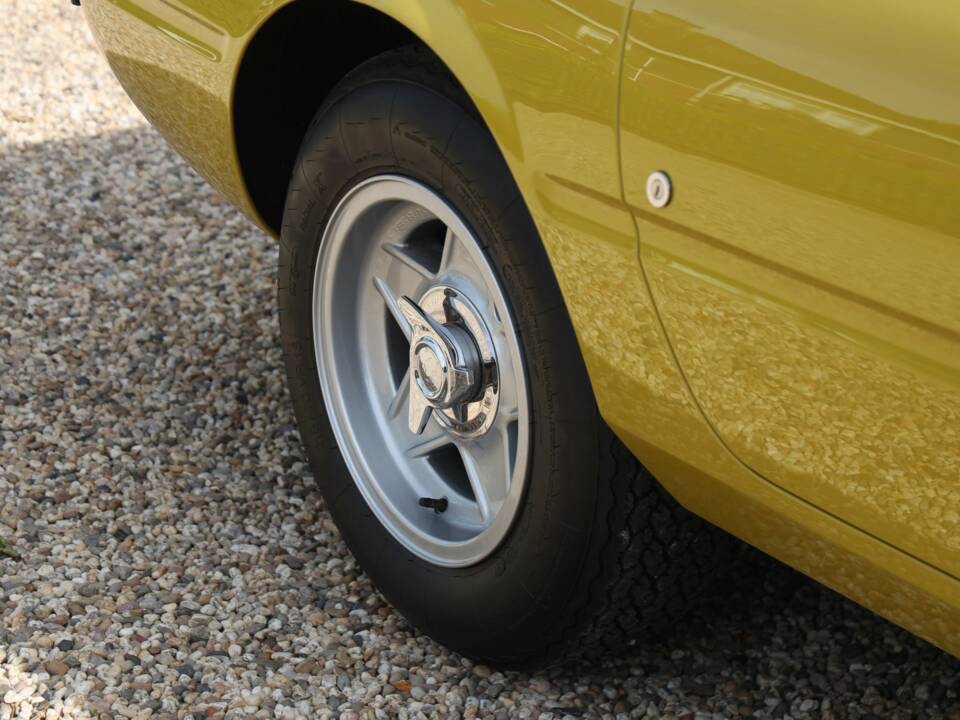 Obraz 50/50 pojazdu Ferrari 365 GTB/4 Daytona (1971)