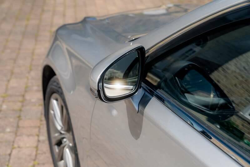 Immagine 38/50 di Lexus LS 600h L (2013)