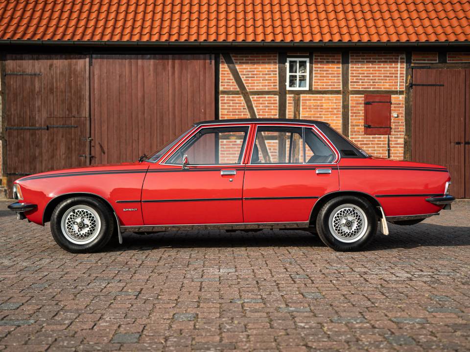 Afbeelding 10/40 van Opel Rekord 1900 (1975)