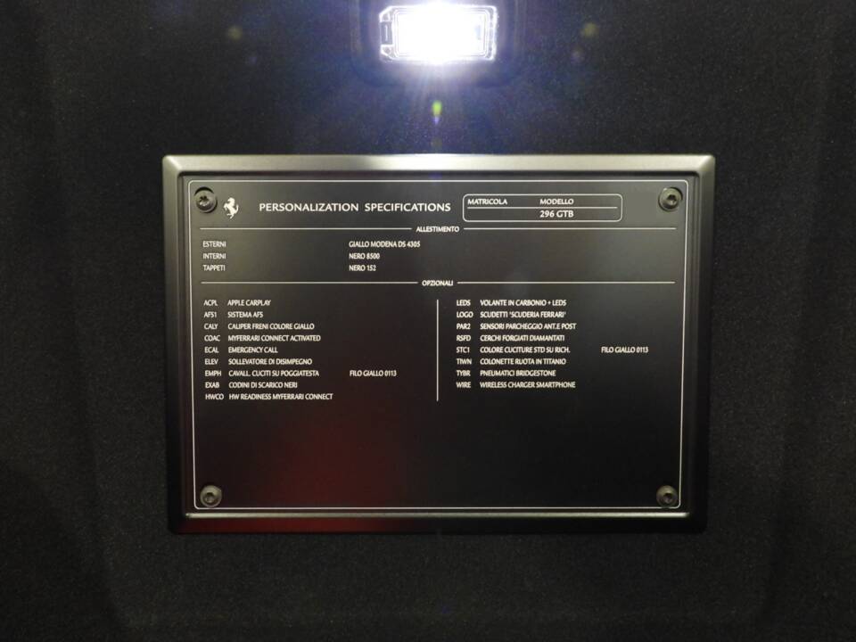 Image 11/15 of Ferrari 296 GTS (2025)