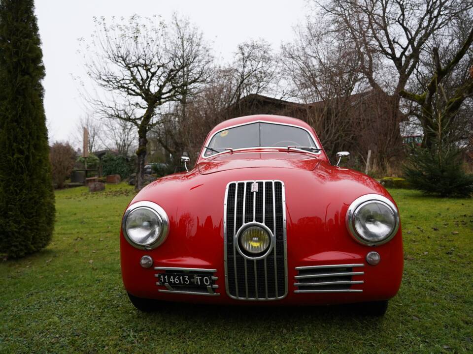 Image 11/15 of FIAT 1100 S (1948)