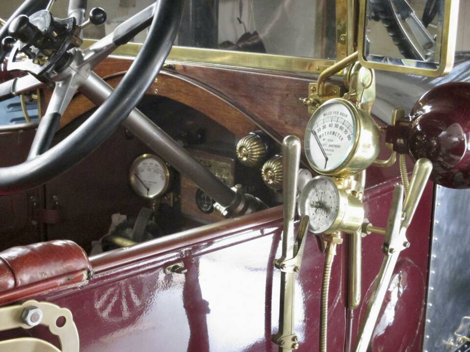 Immagine 6/14 di Rolls-Royce 40/50 HP Silver Ghost (1925)