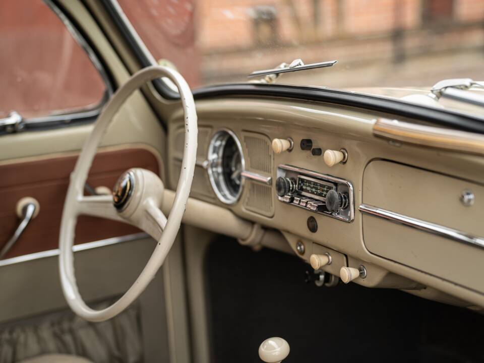 Bild 37/71 von Volkswagen Käfer 1200 Standard "Dickholmer" (1959)