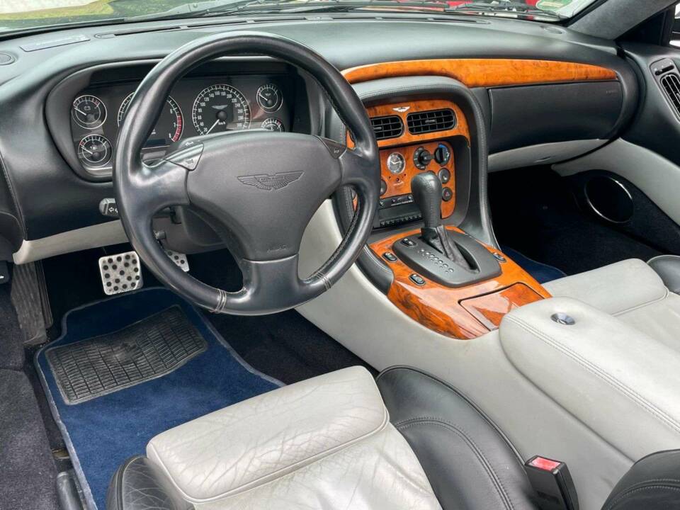 Bild 14/20 von Aston Martin DB 7 Vantage Volante (2003)