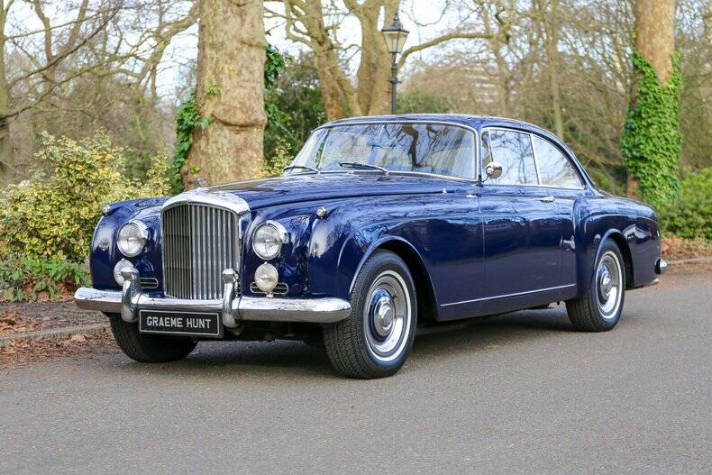 Image 2/50 of Bentley S 3 Continental (1962)