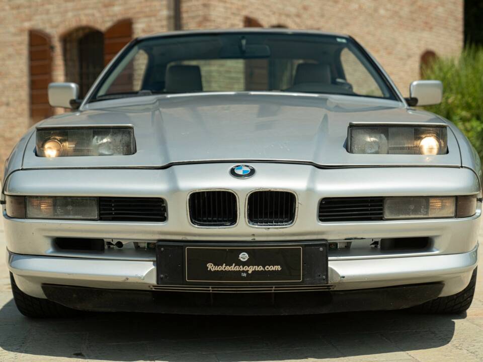 Bild 4/50 von BMW 850i (1990)