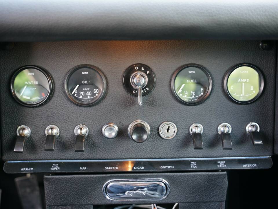 Afbeelding 48/50 van Jaguar E-Type 3.8 (1964)