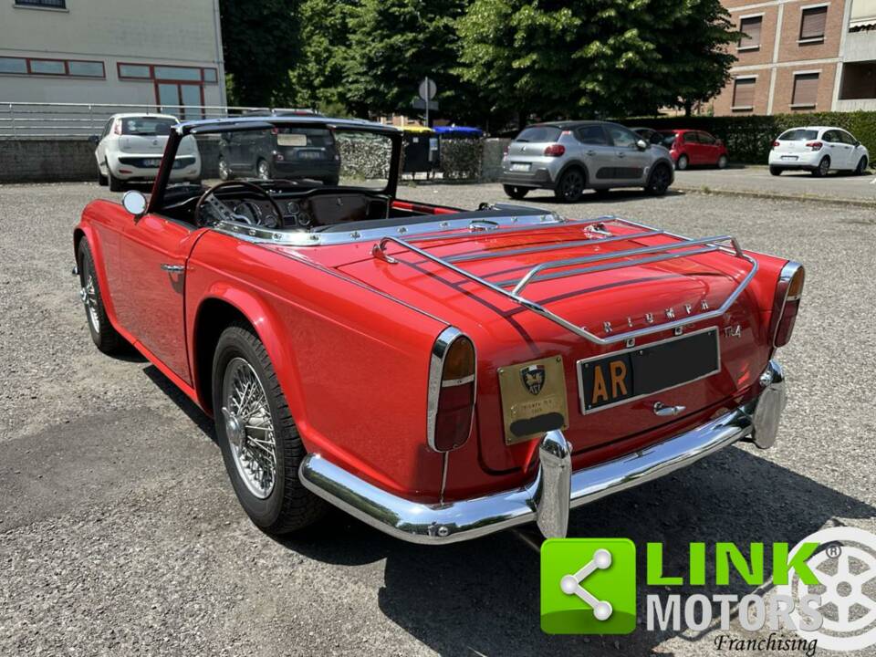 Immagine 3/10 di Triumph TR 4 (1965)