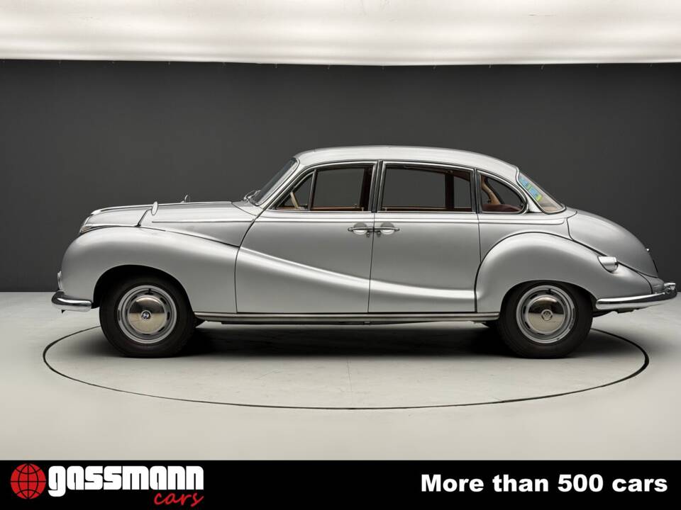 Image 5/15 of BMW 502 (1958)