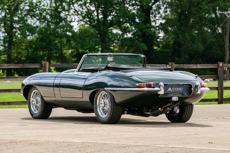 Image 4/36 de Jaguar E-Type (1967)