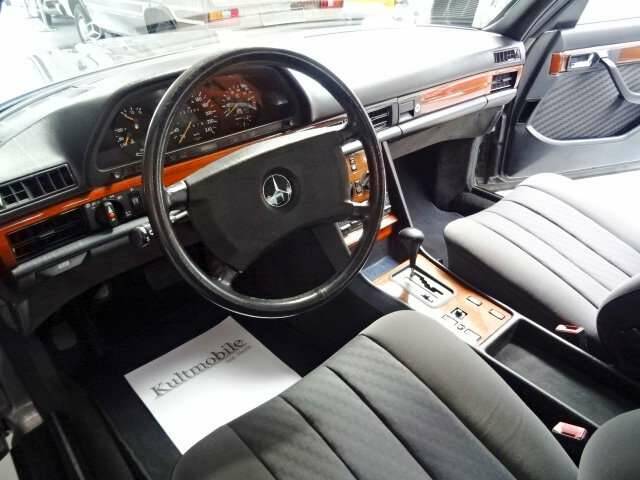 Bild 10/20 von Mercedes-Benz 300 SE (1990)