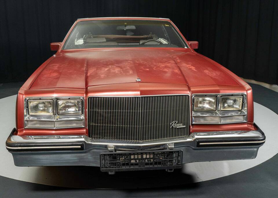 Bild 3/8 von Buick Riviera Convertible (1985)