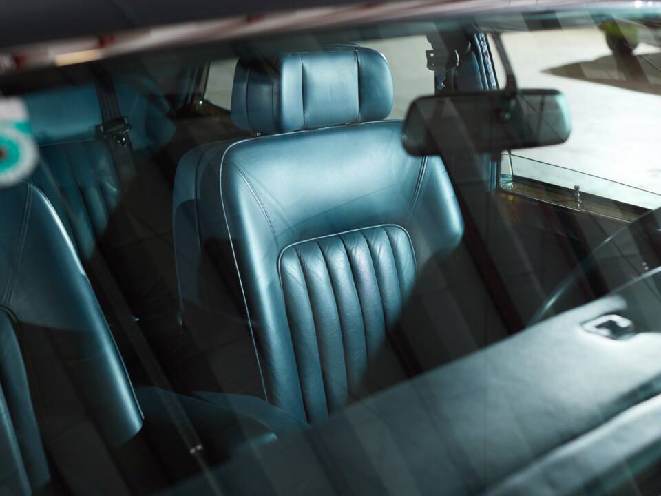 Bild 45/51 von Bentley Turbo R (1986)