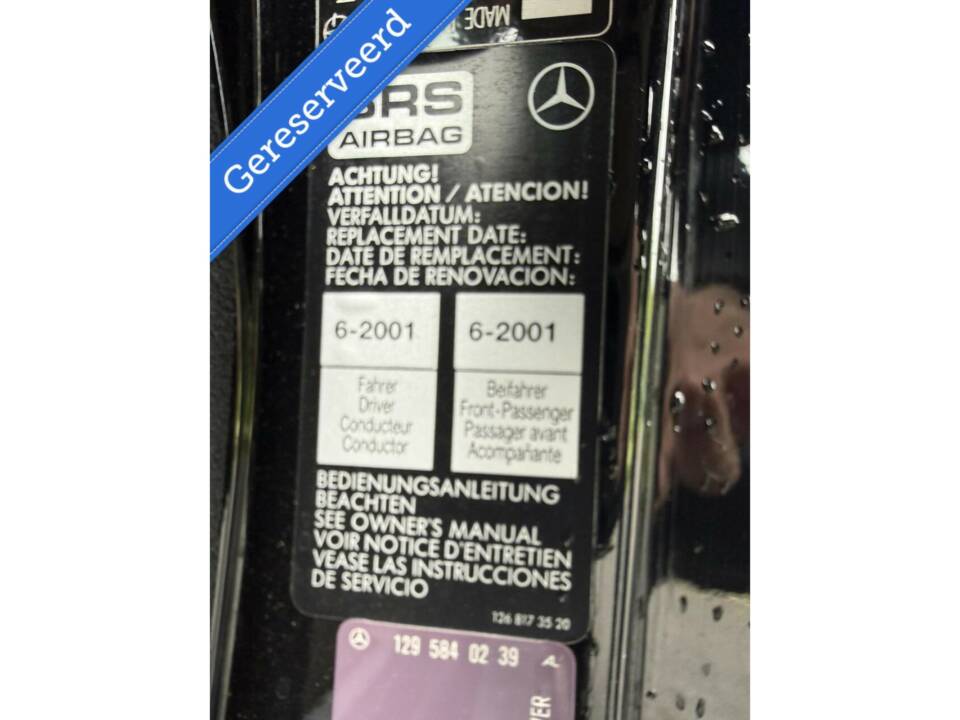 Image 33/50 of Mercedes-Benz 500 SL (1991)