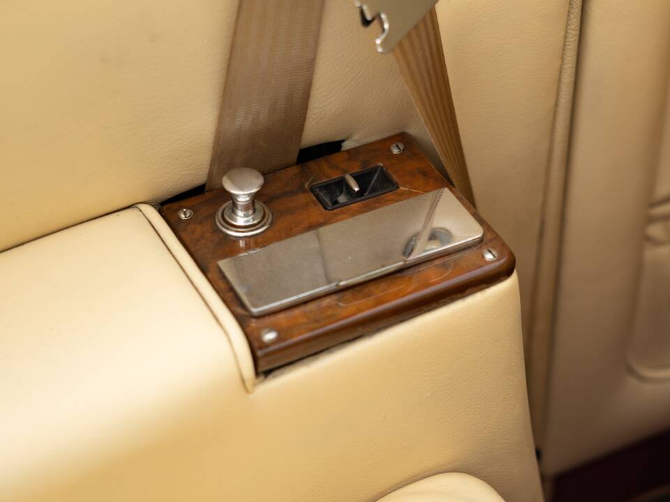 Imagen 36/50 de Rolls-Royce Silver Shadow I (1968)