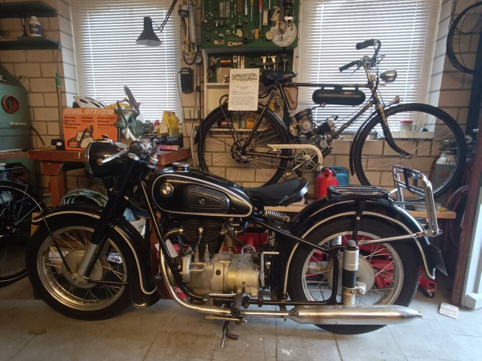 Image 12/16 of BMW R 25/3 (1955)