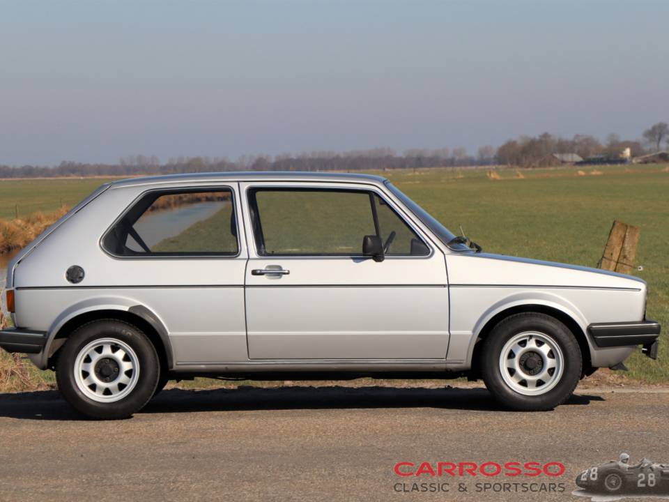 Afbeelding 6/29 van Volkswagen Golf Mk I 1.5 (1980)