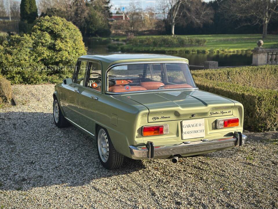 Immagine 15/100 di Alfa Romeo Giulia Super 1.6 (1974)