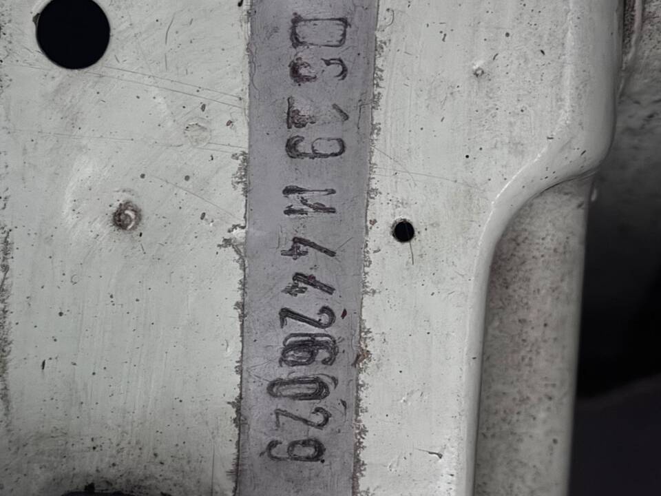 Immagine 156/165 di Citroën DS 19 Usine (1965)