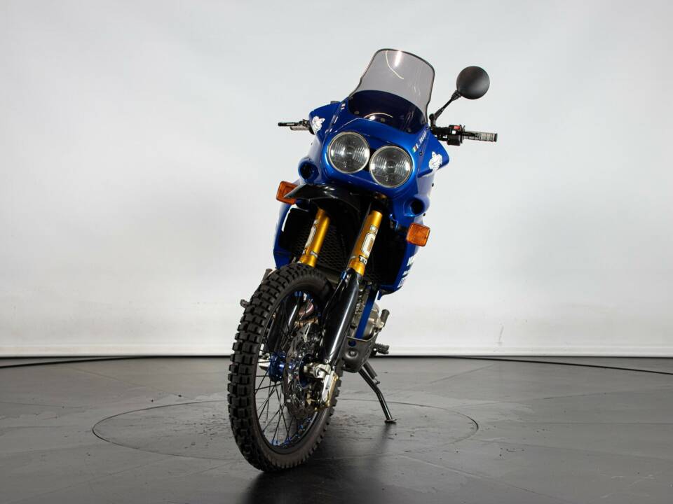 Bild 8/50 von Yamaha XTZ 750 Super Ténéré (1993)
