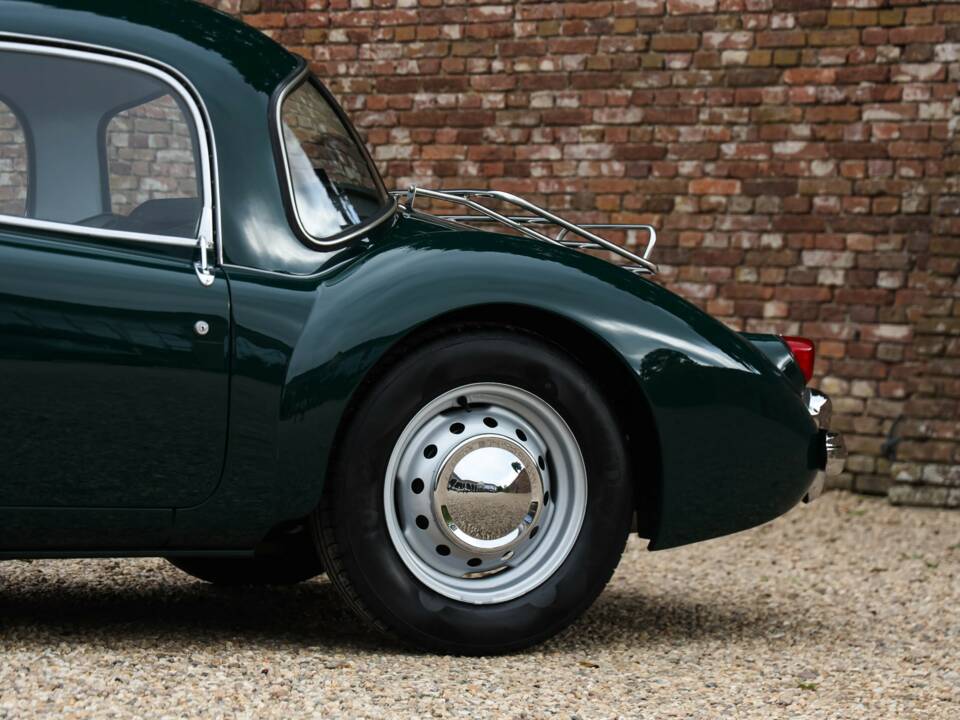 Image 13/50 de MG MGA 1500 (1958)