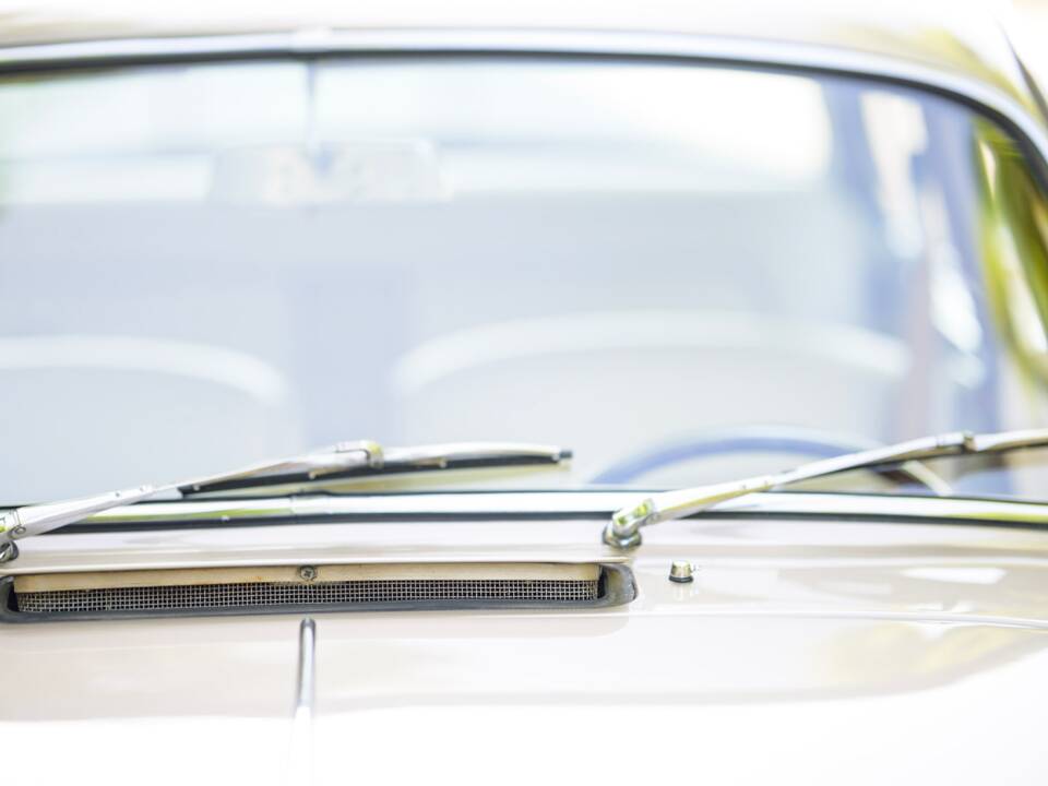 Immagine 57/64 di Jaguar Mk II 3.8 (1961)