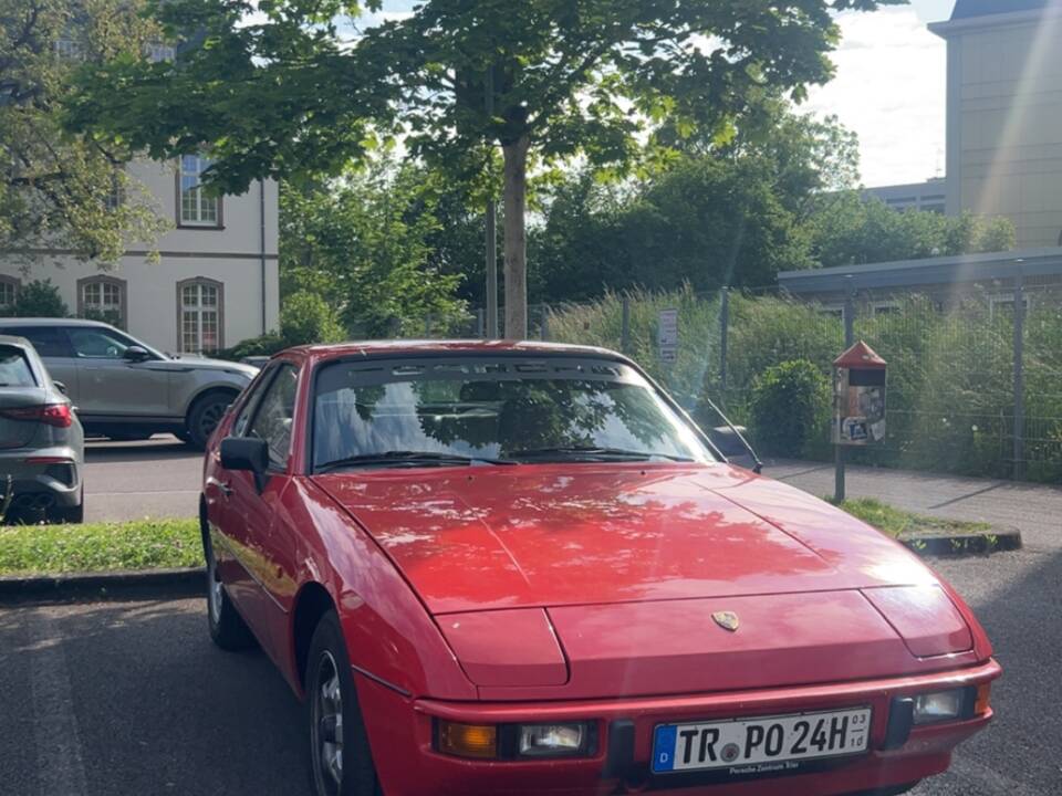 Image 8/42 de Porsche 924 (1984)
