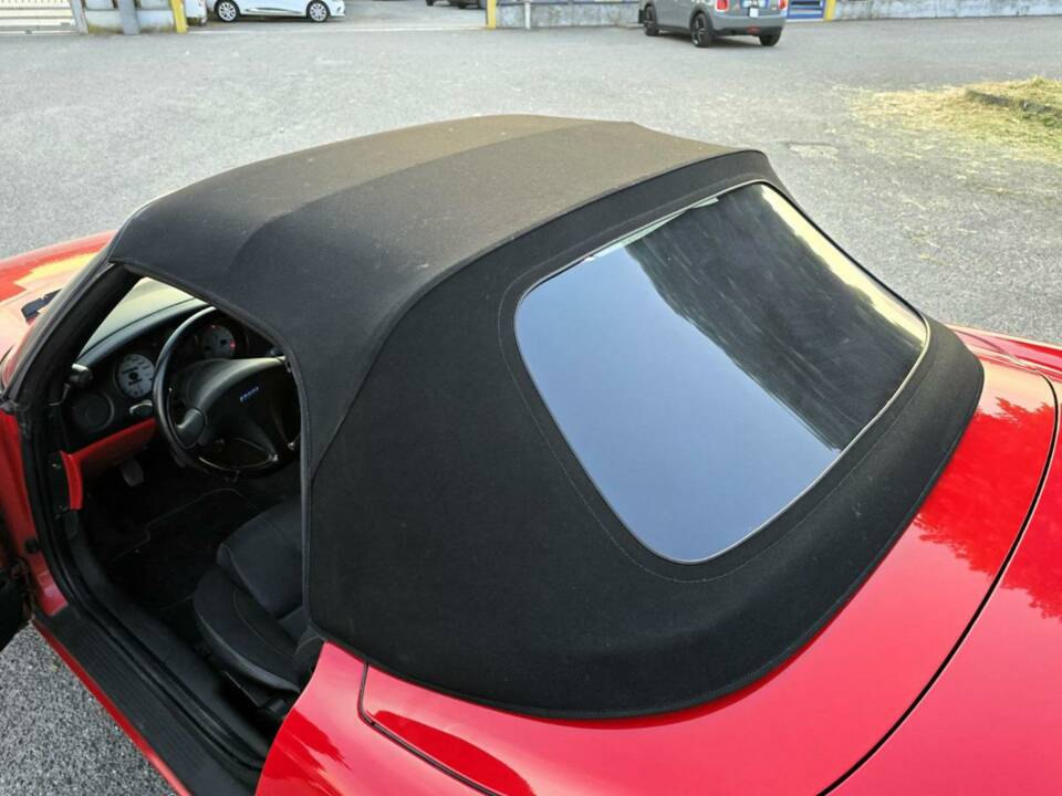 Immagine 32/34 di FIAT Barchetta 1.8 16V (1997)