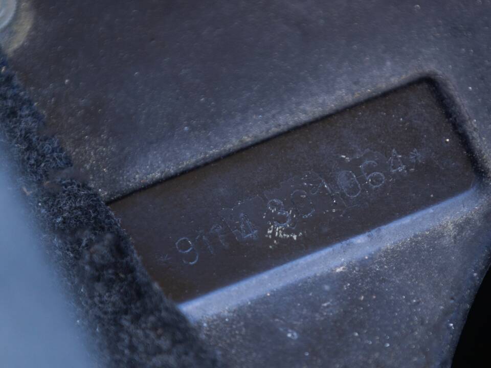 Image 46/58 of Porsche 911 2.7 S (1974)