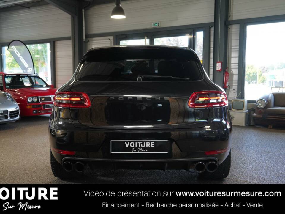 Image 9/29 de Porsche Macan Turbo (2017)