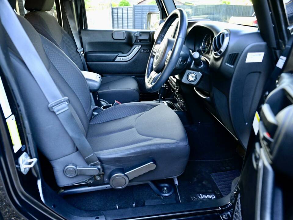 Image 27/50 of Jeep Wrangler 3.6 V6 (2014)