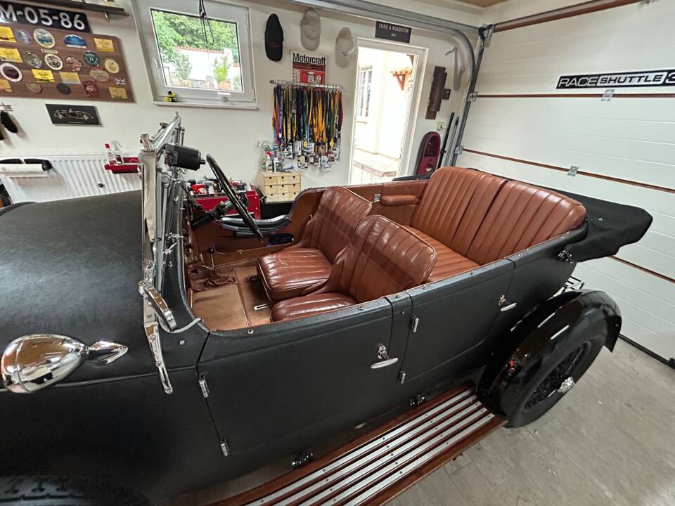 Imagen 25/26 de Lagonda Six 16/80 (1933)