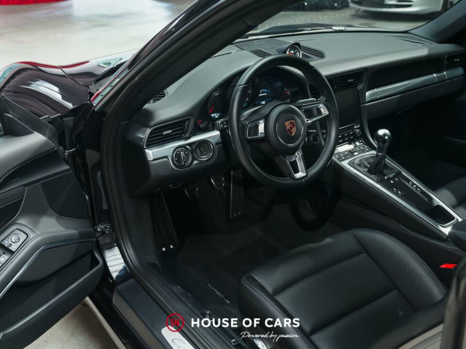 Imagen 14/23 de Porsche 911 Carrera (2017)