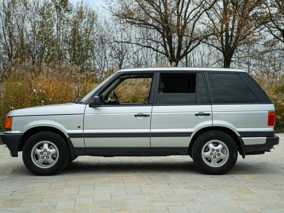 Image 12/50 of Land Rover Range Rover 4.6 HSE (1998)