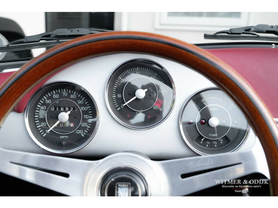 Image 11/28 of Porsche 356 B 1600 Super 90 (1970)