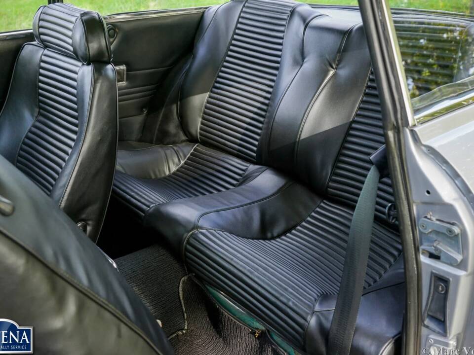 Bild 11/62 von Alfa Romeo 2000 GT Veloce (1974)