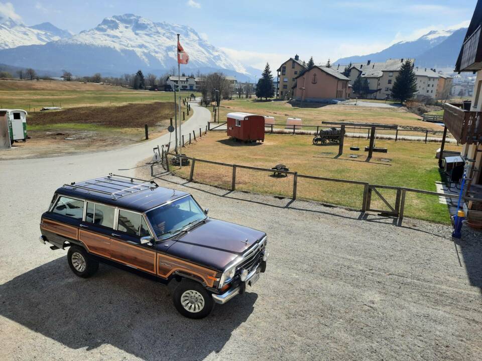 Imagen 5/31 de Jeep Grand Wagoneer (1990)