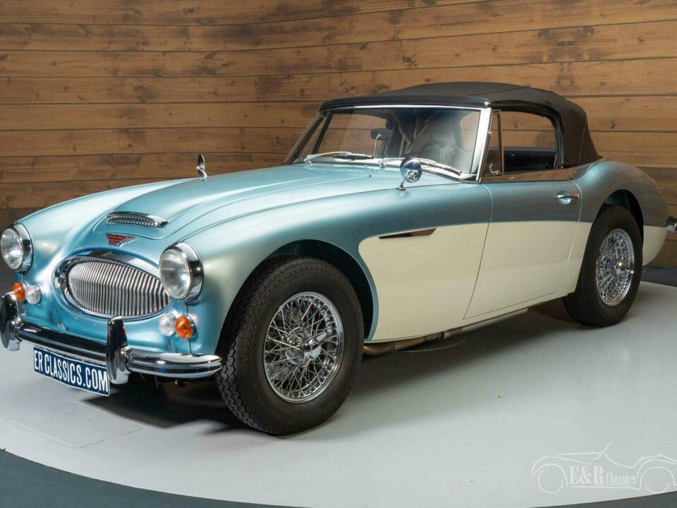 Imagen 15/19 de Austin-Healey 3000 Mk III (BJ8) (1966)