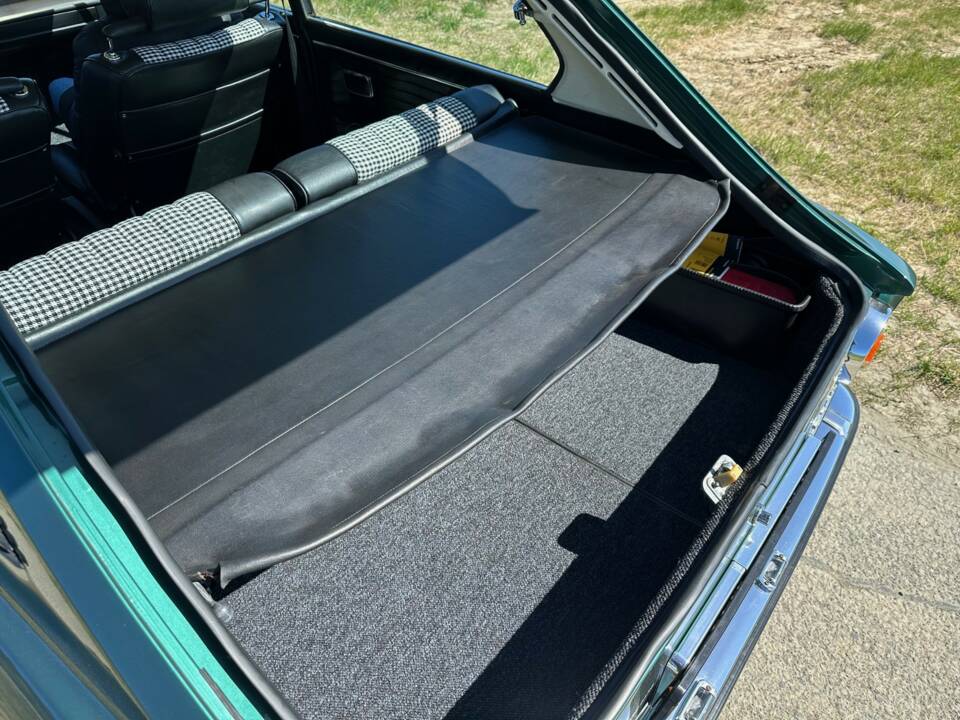 Bild 13/25 von BMW 2000 tii (1972)