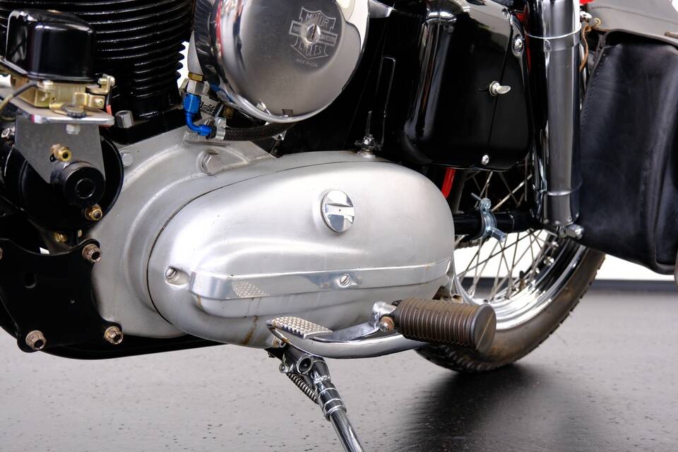 Immagine 32/72 di Harley-Davidson Model KH (1956)