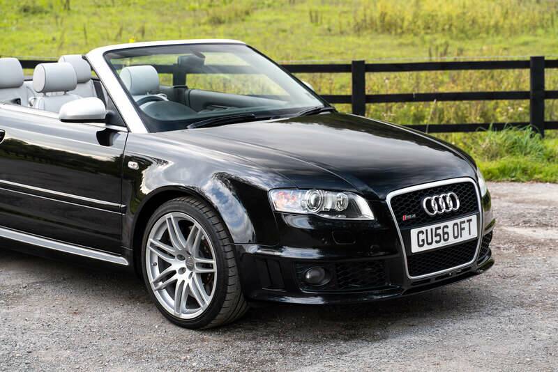 Bild 14/35 von Audi RS4 (2006)