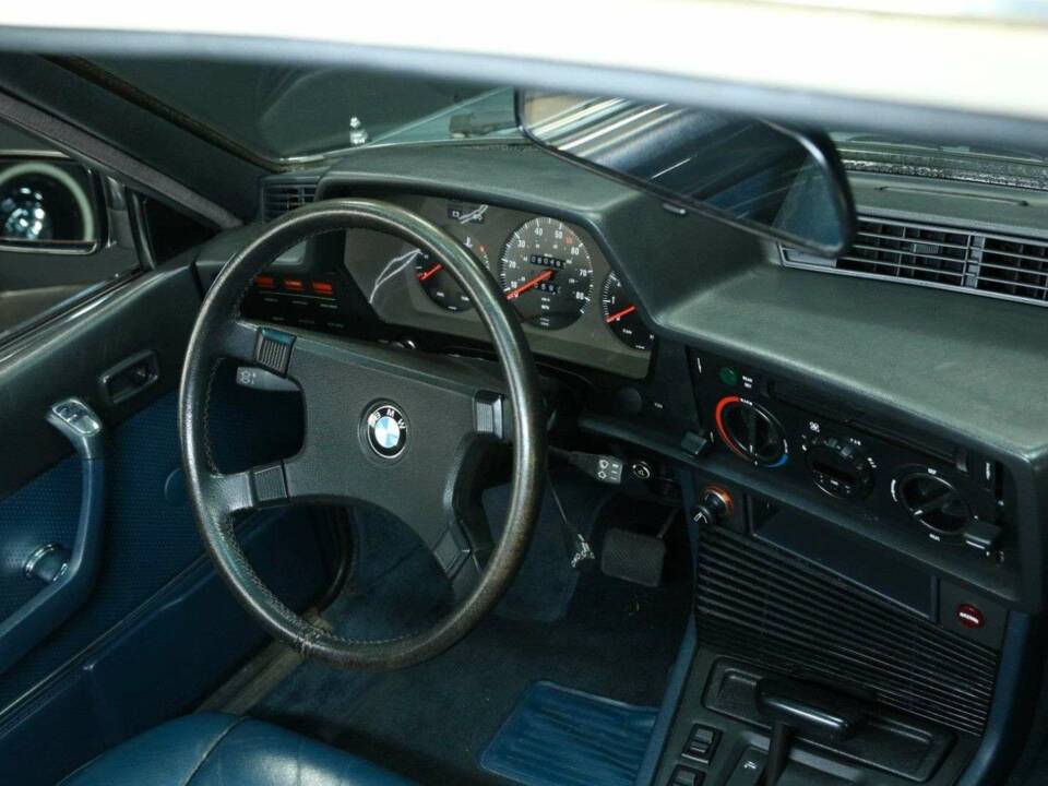 Bild 23/49 von BMW 633 CSi A (1980)