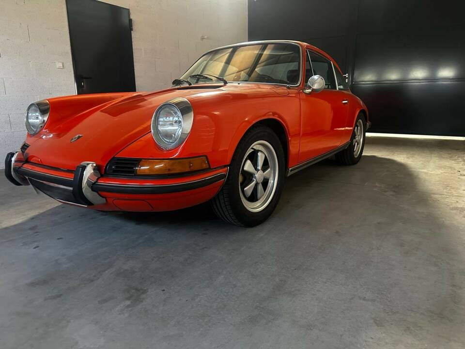 Image 9/9 of Porsche 911 2.2 T (1971)