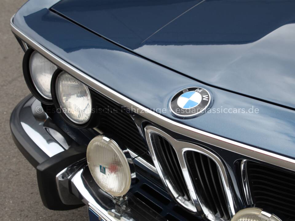 Image 23/42 de BMW 3.0 CSi (1972)