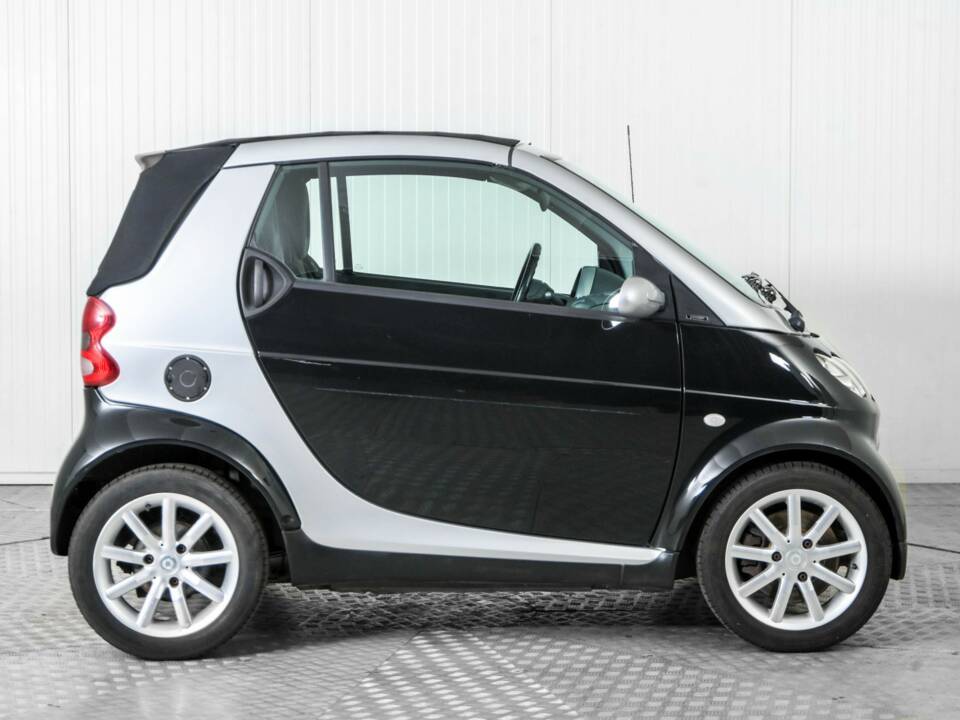 Image 10/37 of Smart Fortwo (2005)