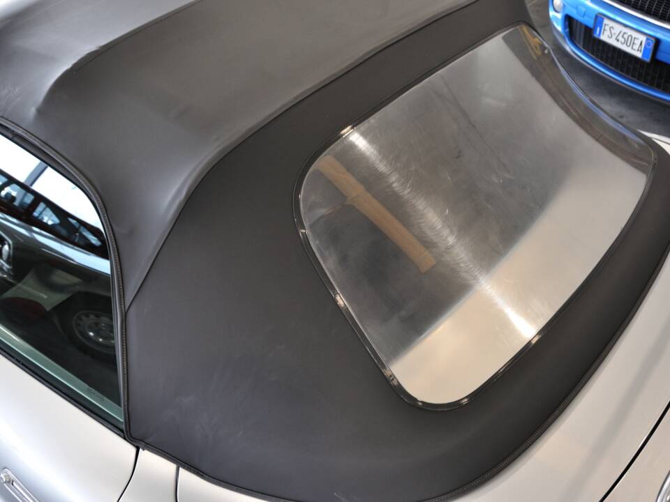 Bild 2/37 von FIAT Barchetta 1.8 16V (1998)