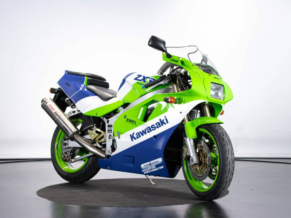 Image 6/50 of Kawasaki ZX-R 400 (1990)