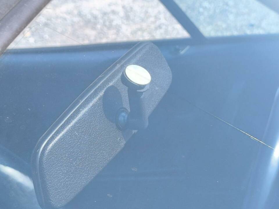 Image 36/40 de Porsche 911 Carrera 3.2 (1986)