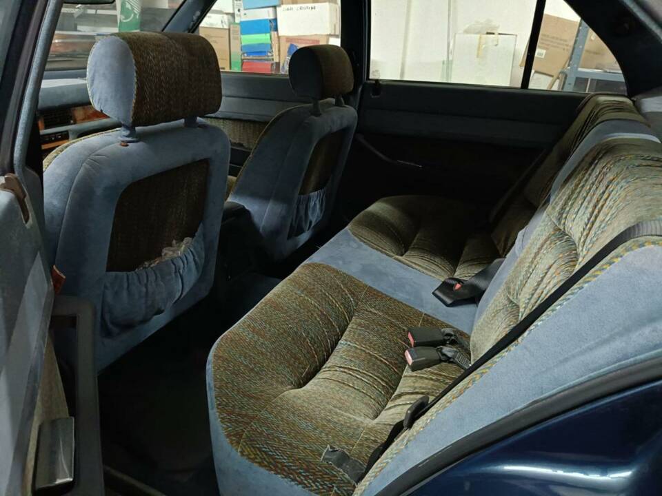 Afbeelding 18/37 van Maserati 420 i (1985)